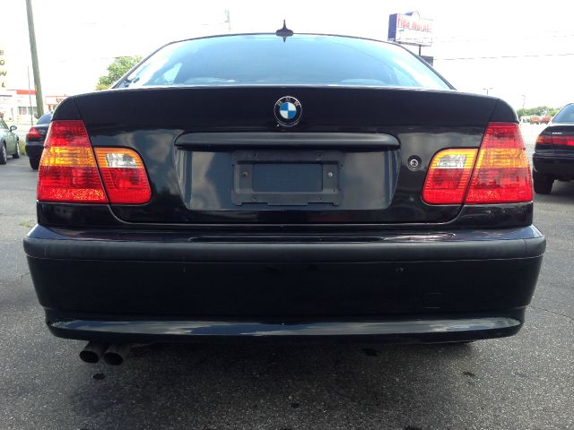 BMW 3 series 2004 photo 1