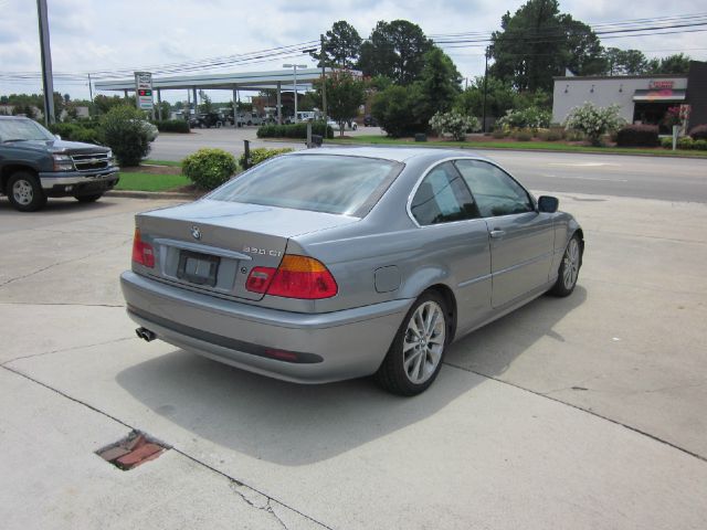 BMW 3 series 2004 photo 1