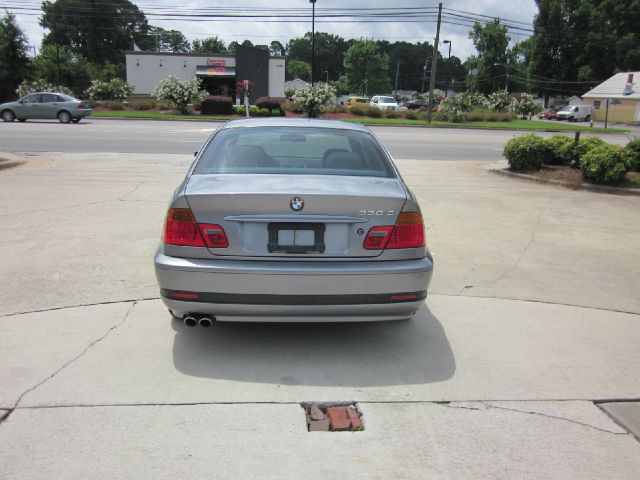 BMW 3 series 2004 photo 3