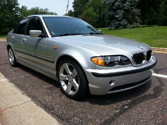 BMW 3 series 2004 photo 3