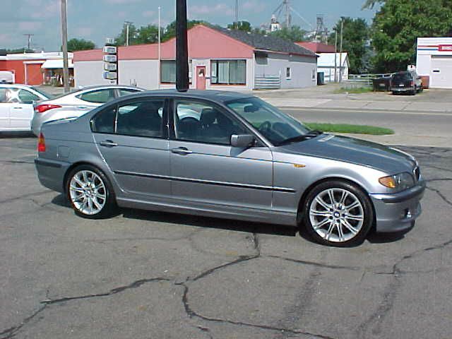 BMW 3 series 2004 photo 2