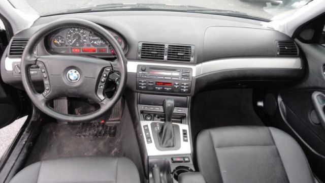 BMW 3 series 2004 photo 3