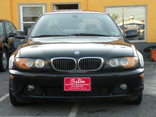 BMW 3 series 2004 photo 2