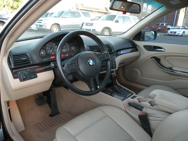 BMW 3 series 2004 photo 28