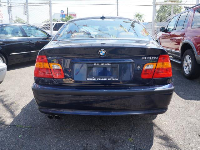 BMW 3 series 2004 photo 3