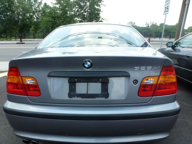 BMW 3 series 2004 photo 2