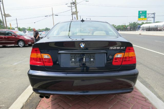 BMW 3 series 2WD 4dr Heat Sedan