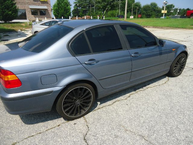 BMW 3 series 2004 photo 2