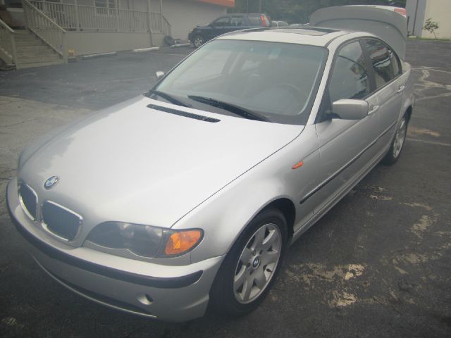 BMW 3 series 2004 photo 3