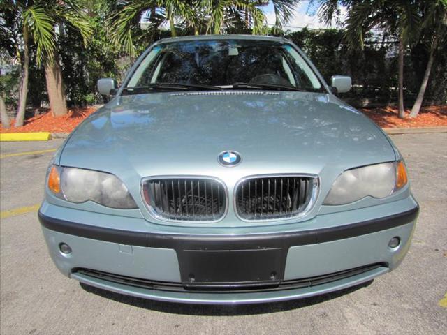 BMW 3 series 2004 photo 2