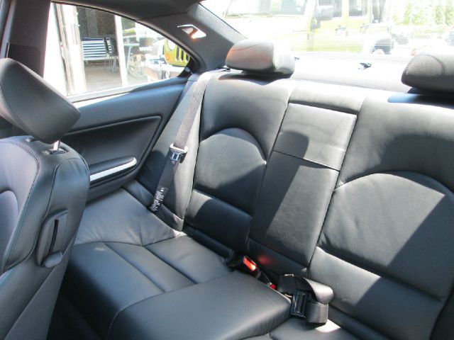 BMW 3 series 2004 photo 2