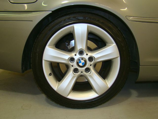 BMW 3 series 2004 photo 9