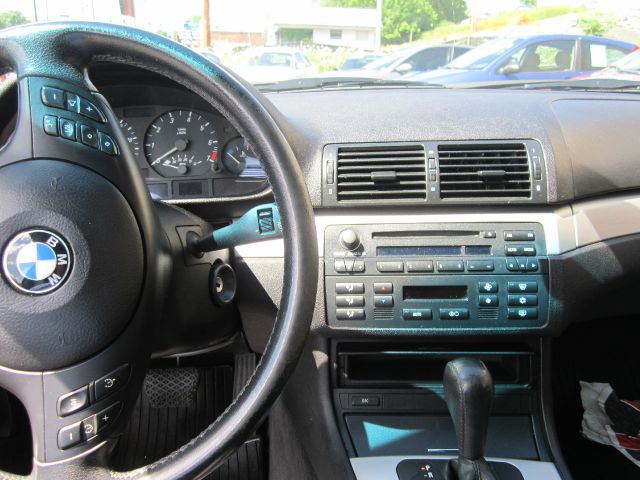 BMW 3 series 2004 photo 10