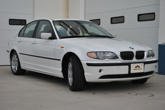 BMW 3 series 2004 photo 2