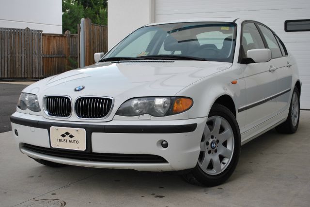 BMW 3 series 2004 photo 4