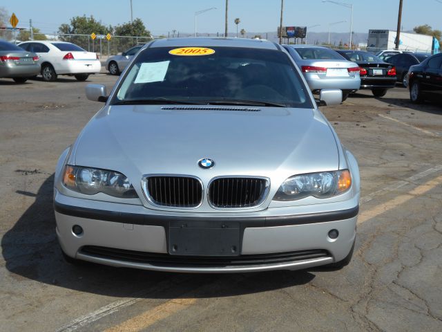 BMW 3 series 2005 photo 1