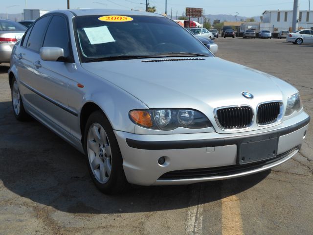 BMW 3 series 2005 photo 2