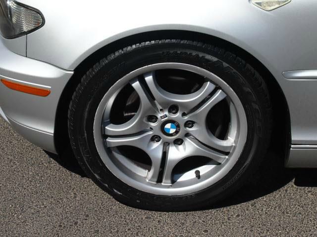 BMW 3 series 2005 photo 3