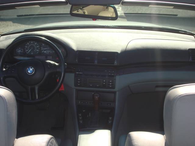 BMW 3 series 2005 photo 2