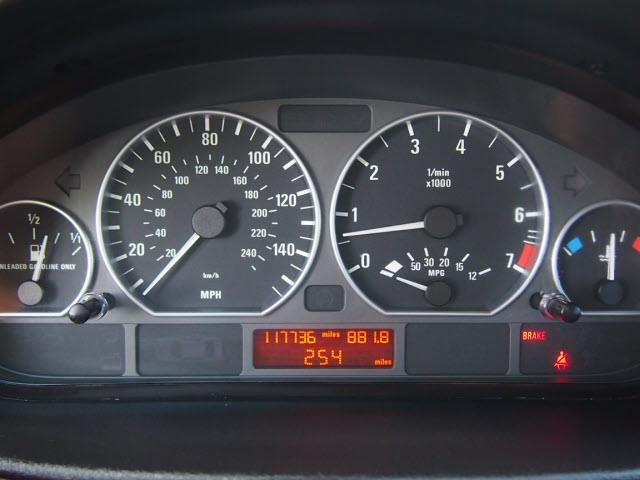 BMW 3 series 2005 photo 4