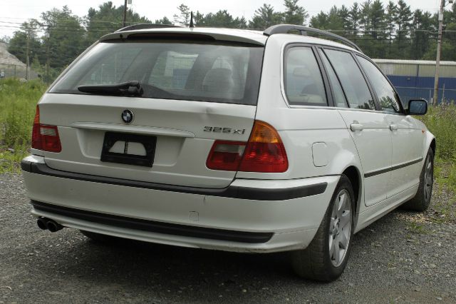 BMW 3 series 323i 4dr Sdn Sedan Wagon