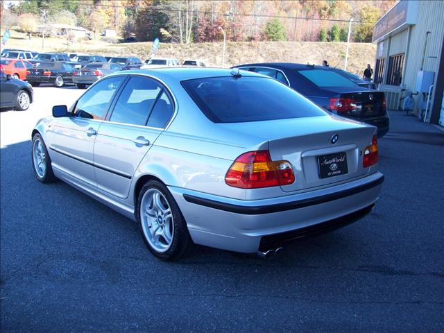 BMW 3 series 2005 photo 2