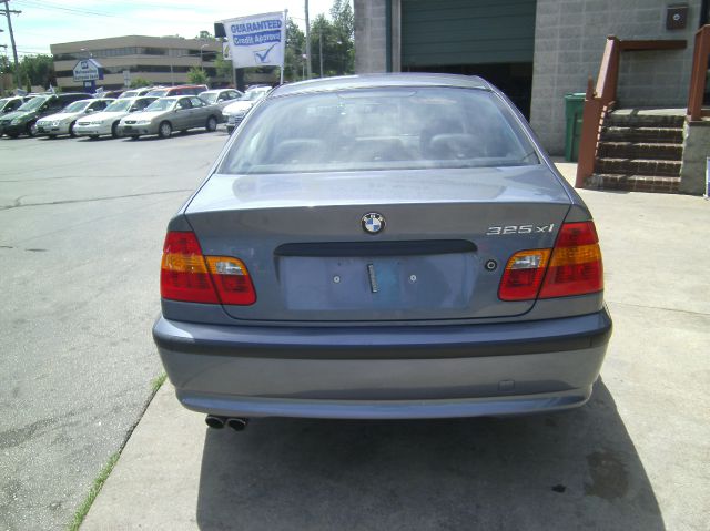 BMW 3 series 2005 photo 2