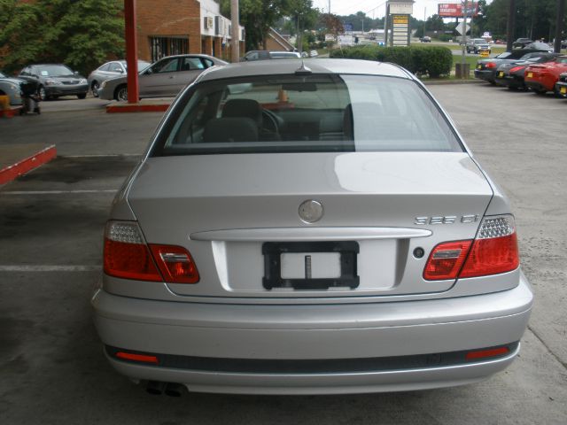 BMW 3 series 2005 photo 4