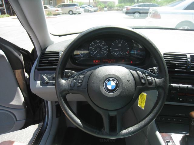 BMW 3 series 2005 photo 12