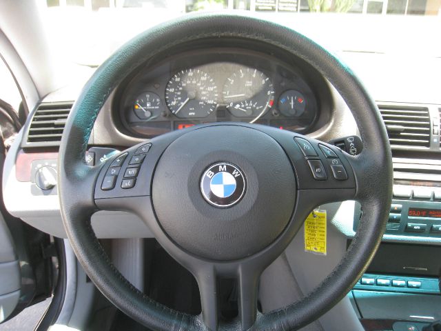 BMW 3 series 2005 photo 8