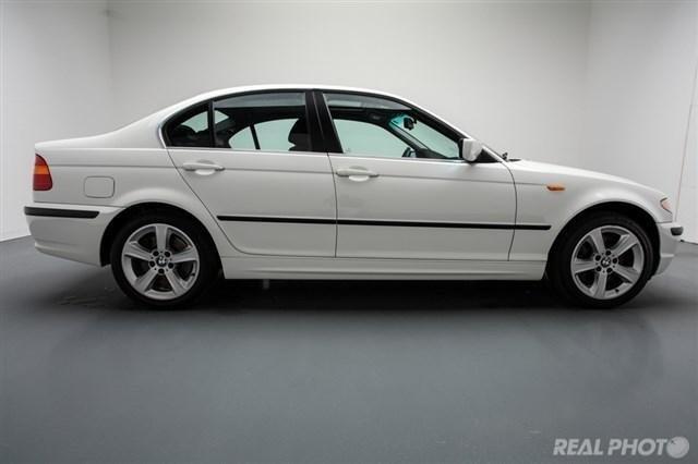 BMW 3 series 2005 photo 2