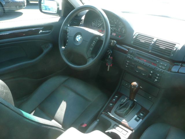 BMW 3 series 2005 photo 30