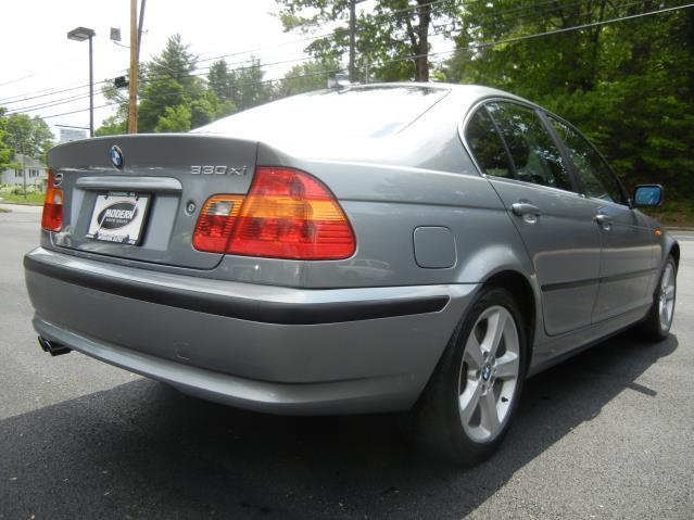 BMW 3 series 2005 photo 2