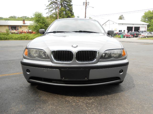 BMW 3 series 2005 photo 1