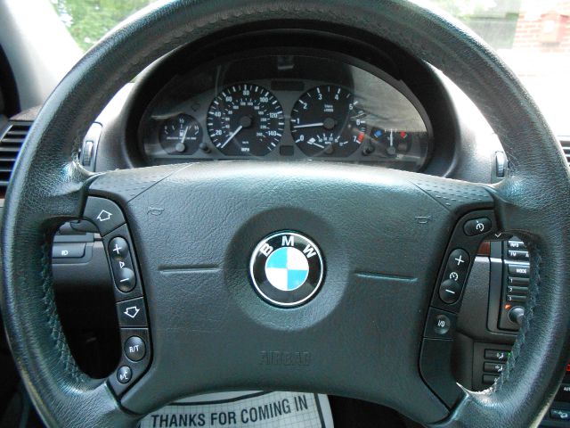 BMW 3 series 2005 photo 20