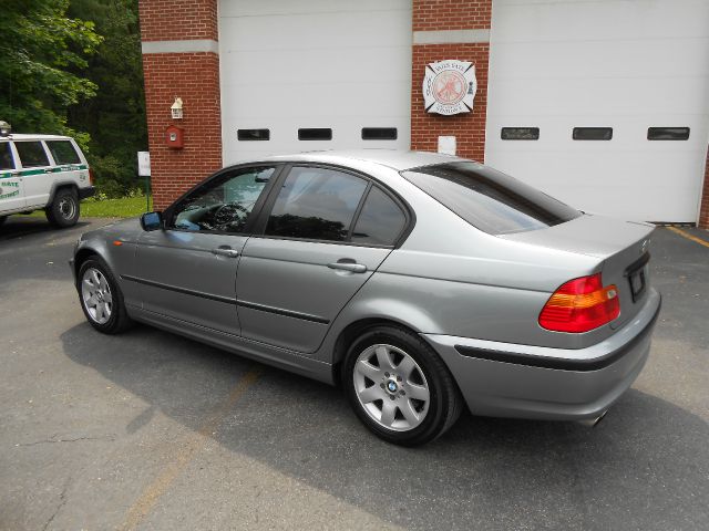 BMW 3 series 2005 photo 3