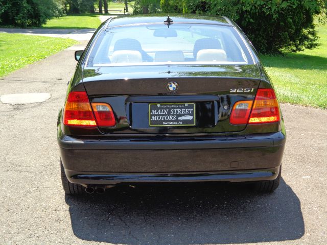 BMW 3 series 2005 photo 2