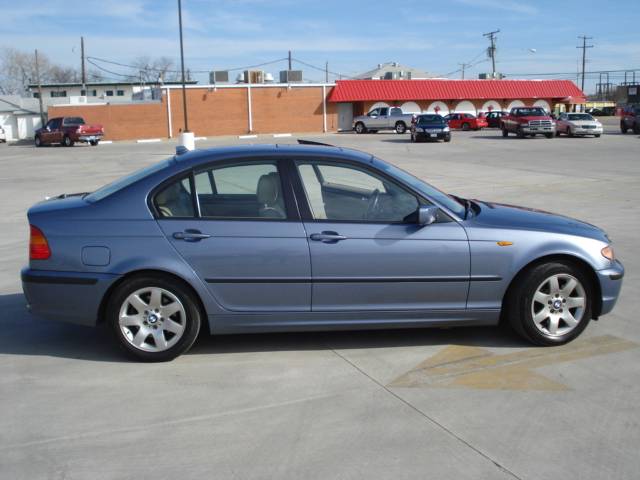 BMW 3 series 2005 photo 1