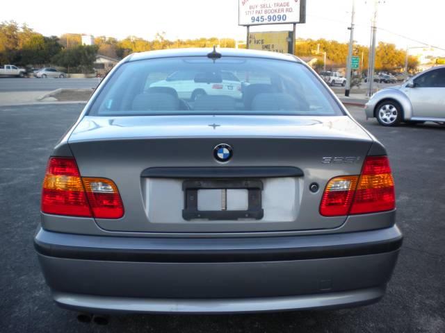 BMW 3 series 2005 photo 2