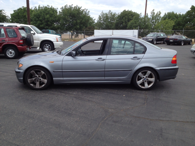 BMW 3 series 2005 photo 2