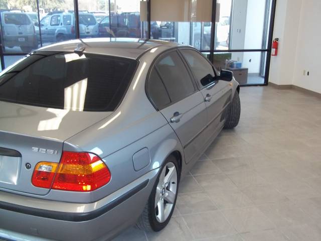 BMW 3 series 2005 photo 3