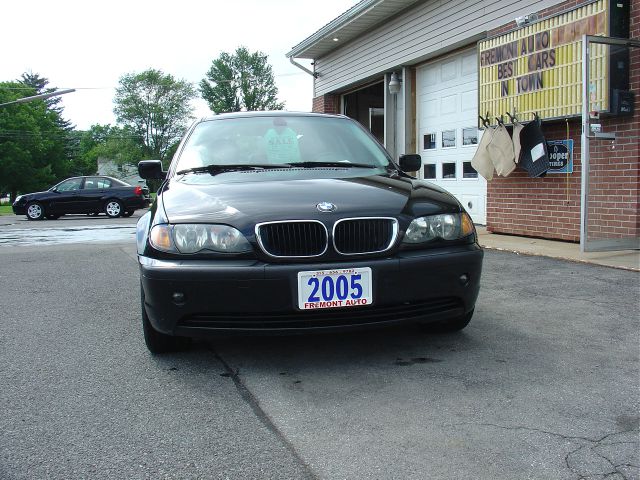 BMW 3 series 2005 photo 1