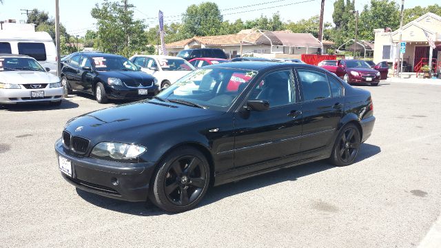 BMW 3 series 2005 photo 2