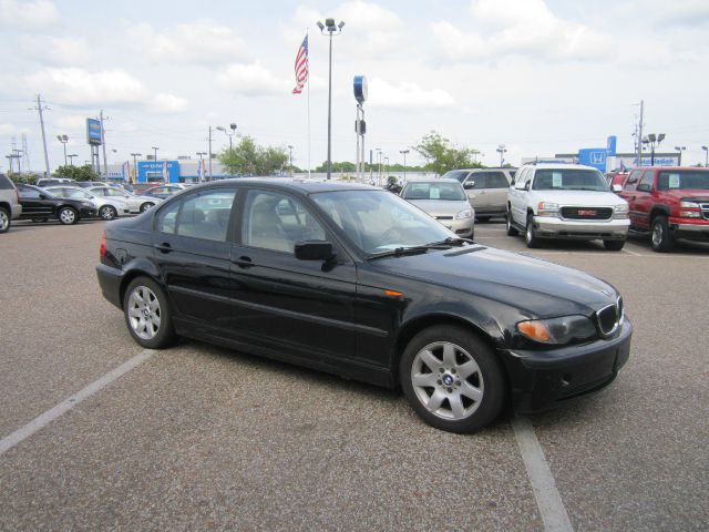 BMW 3 series 2005 photo 2