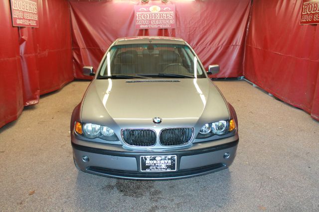 BMW 3 series 2005 photo 2