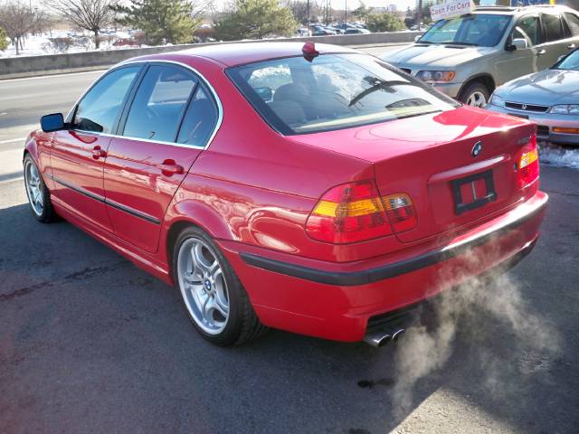 BMW 3 series 2005 photo 2