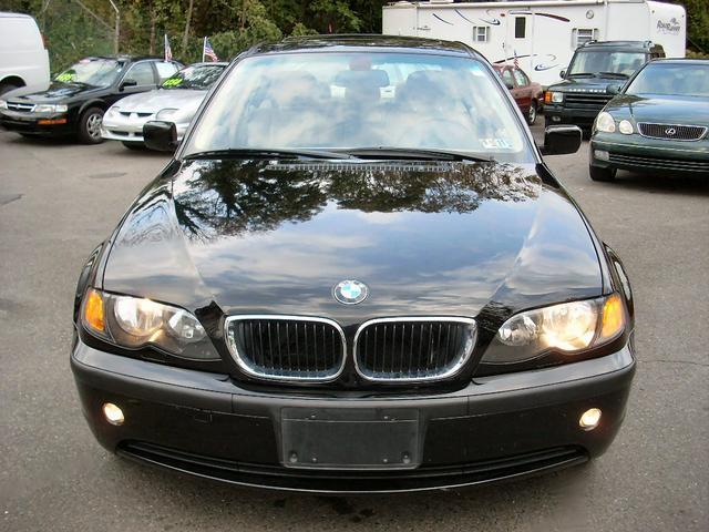 BMW 3 series 323i 4dr Sdn Sedan Unspecified