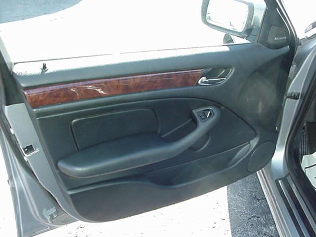 BMW 3 series 2005 photo 5