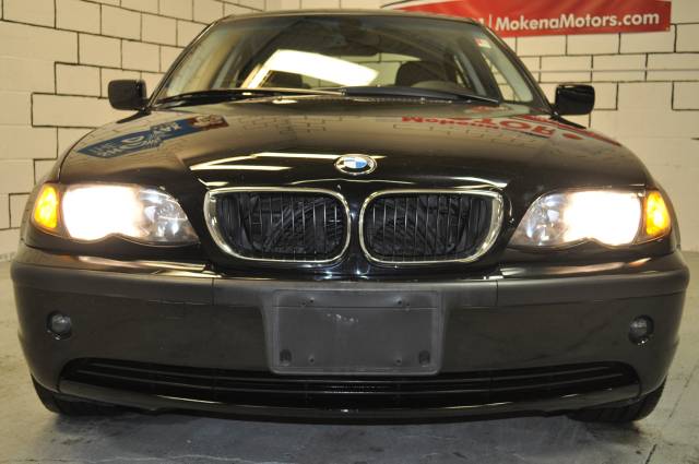 BMW 3 series 2005 photo 1