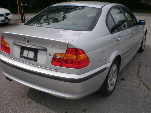 BMW 3 series 2005 photo 1